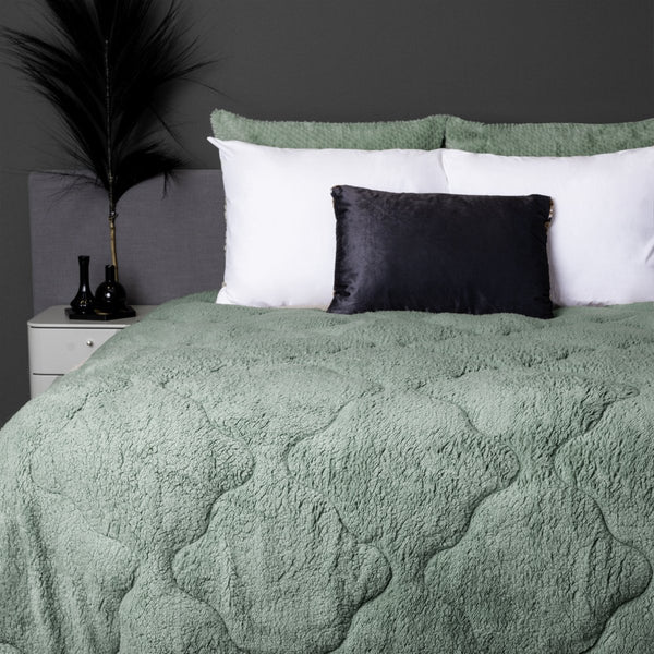 Lazy Teddy Duvet | Dark Green | Single - 140cm (W) x 200cm (L) - The Bedding & Blankets Store