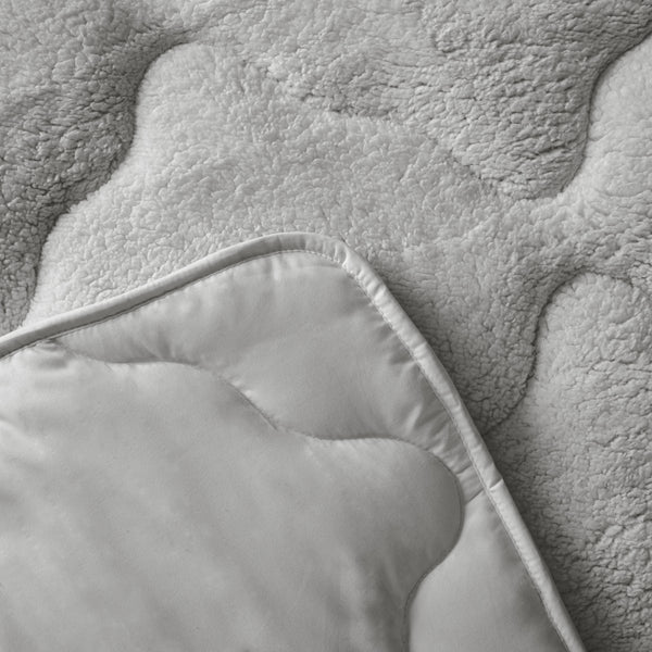 Lazy Teddy Duvet | Grey | Single - 140cm (W) x 200cm (L) - The Bedding & Blankets Store