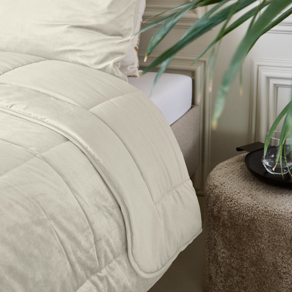 Lazy Velvet Duvet | Cream | Single - 140cm (W) x 200cm (L) - The Bedding & Blankets Store