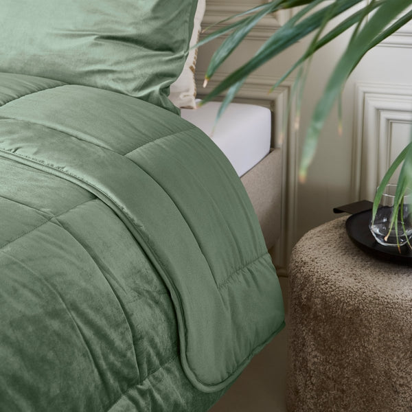 Lazy Velvet Duvet | Green | Single - 140cm (W) x 200cm (L) - The Bedding & Blankets Store
