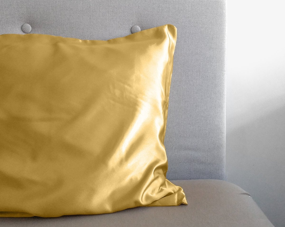 Luxury Satin Microfibre Beauty Skin Care Pillowcase | Gold | 60cm x 70cm - The Bedding & Blankets Store