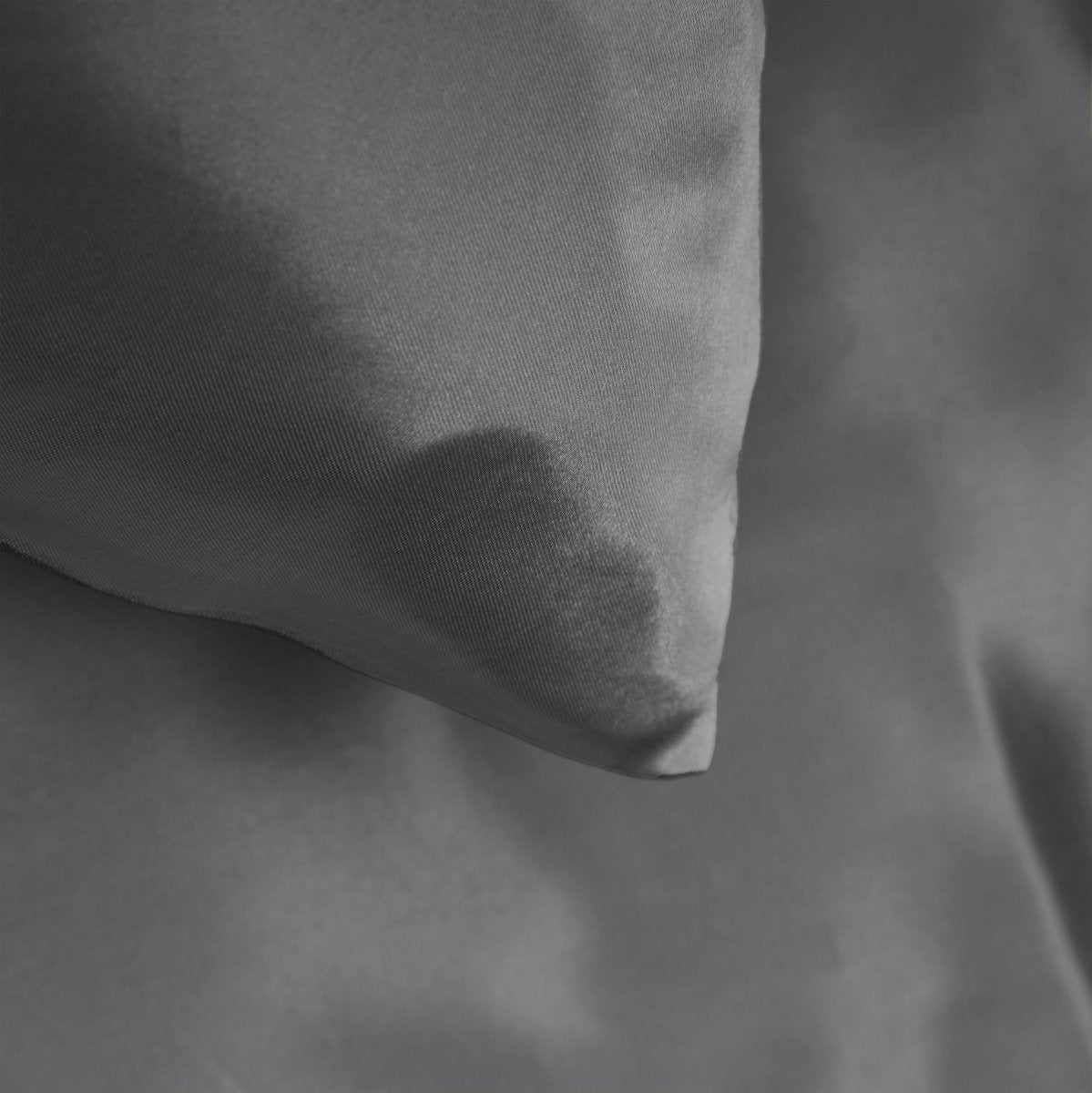 Luxury Satin Microfibre Duvet Cover Set Beauty Skin Care | Anthracite | Double - 200cm (W) x 220cm (L) - The Bedding & Blankets Store