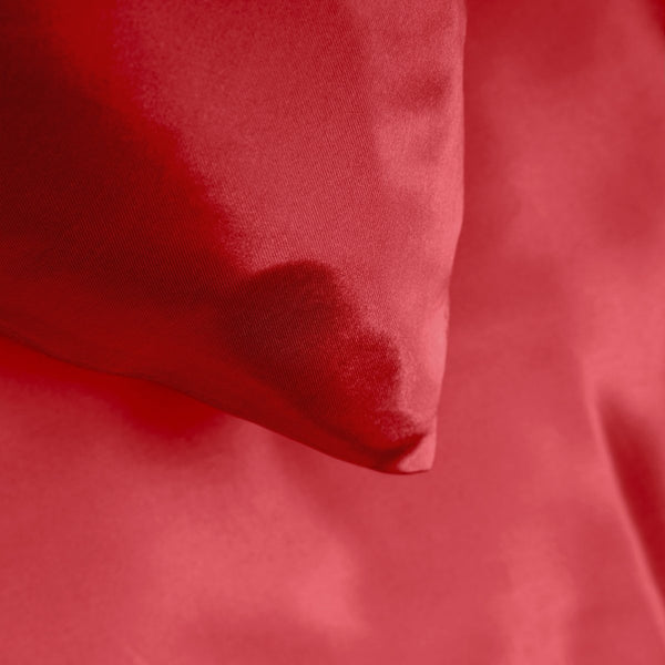 Luxury Satin Microfibre Duvet Cover Set Beauty Skin Care | Red | Single - 140cm (W) x 220cm (L) - The Bedding & Blankets Store