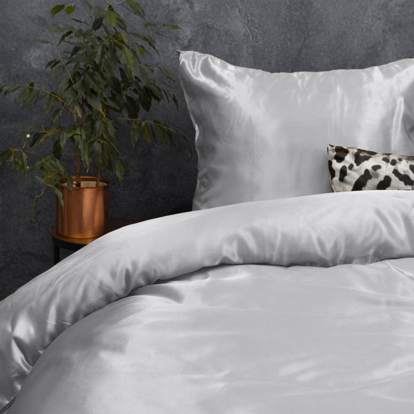 Luxury Satin Microfibre Duvet Cover Set Beauty Skin Care | Silver | Single - 140cm (W) x 220cm (L) - The Bedding & Blankets Store