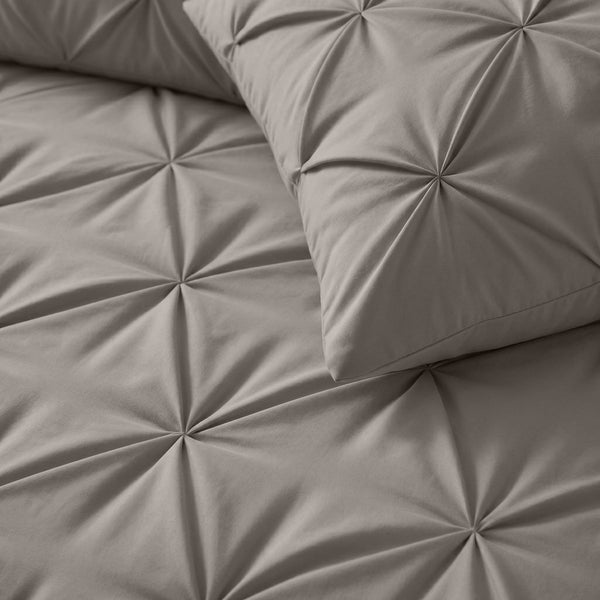 Microfibre Coverless Duvet Pintuck | Taupe/Grey | Single - 140cm (W) x 200cm (L) - The Bedding & Blankets Store