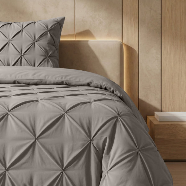 Microfibre Coverless Duvet Pintuck | Taupe/Grey | Single - 140cm (W) x 200cm (L) - The Bedding & Blankets Store