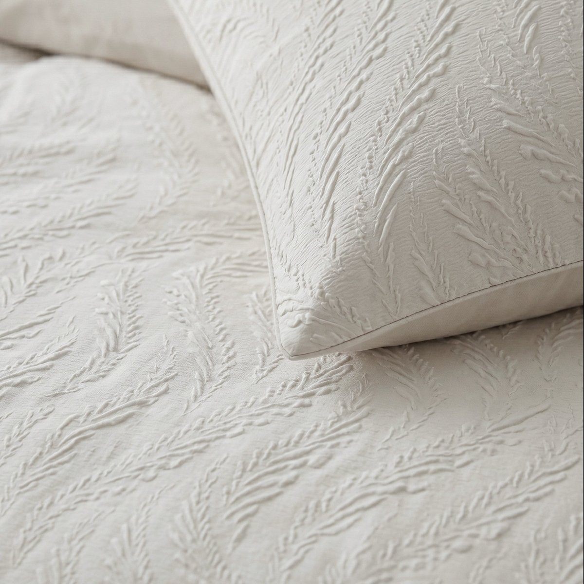Microfibre Coverless Duvet Rafa | Beige | Single - 140cm (W) x 200cm (L) - The Bedding & Blankets Store