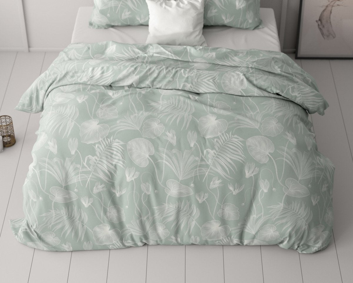 Microfibre Duvet Cover Set Delight | Green | Double - 200cm (W) x 220cm (L) - The Bedding & Blankets Store