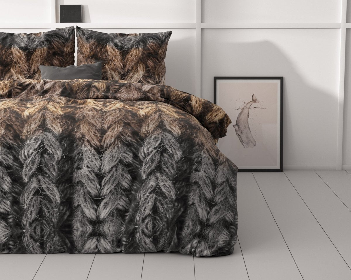 Microfibre Duvet Cover Set Trendy knits | Brown | King Long - 240cm (W) x 220cm (L) - The Bedding & Blankets Store