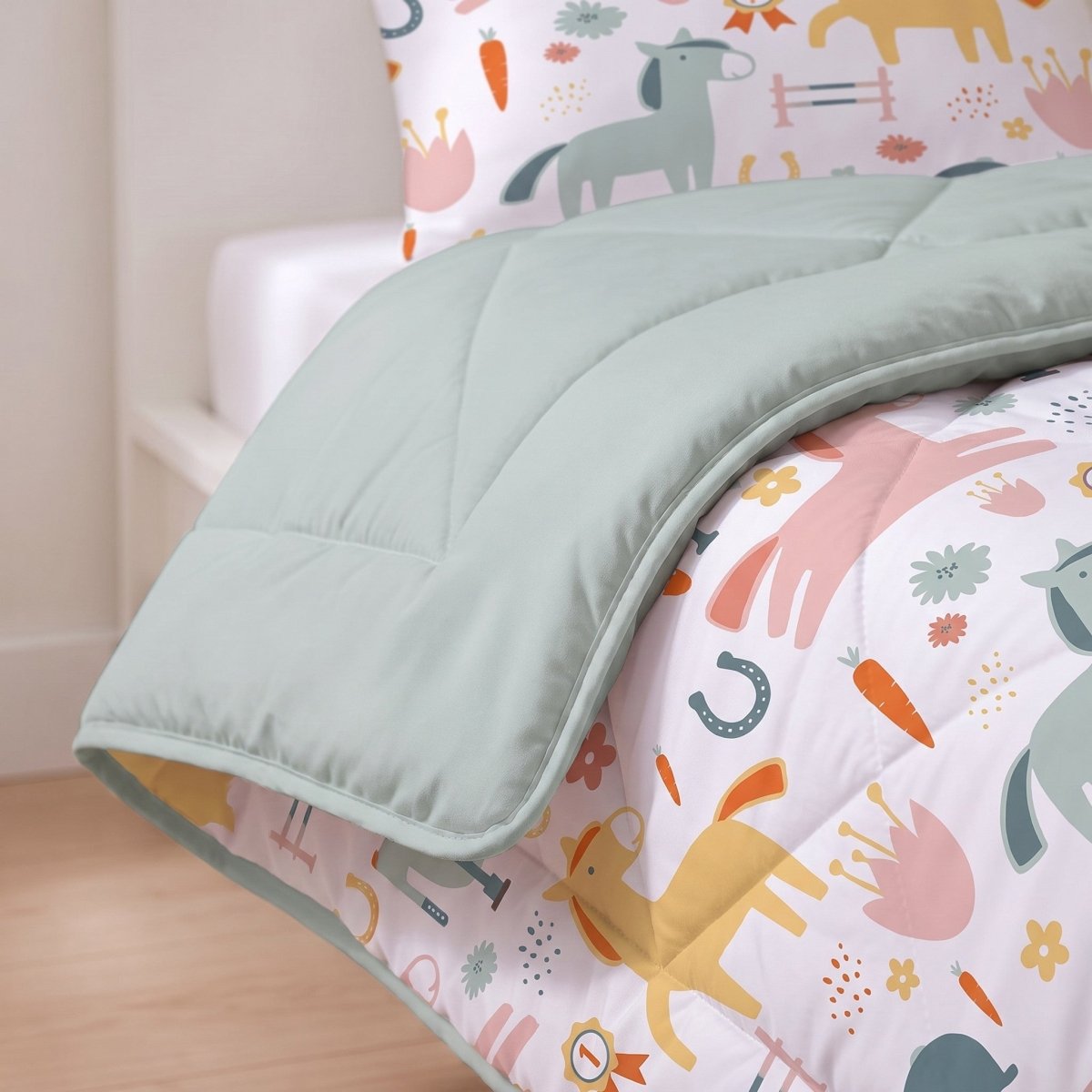 Microfibre Kids Coverless Duvet Horses | White | Single - 140cm (W) x 200cm (L) - The Bedding & Blankets Store