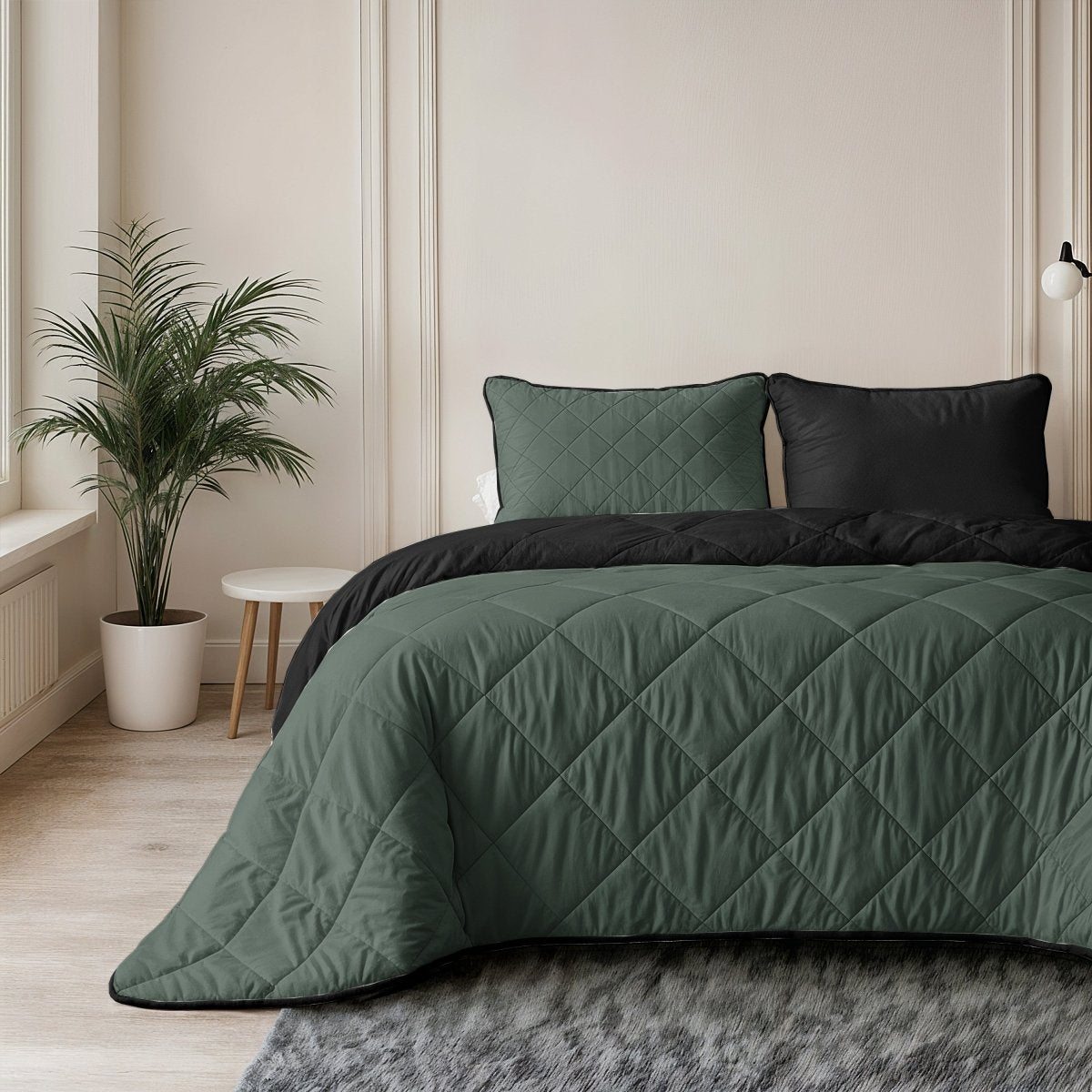 Microfibre Lazy Duvet Uni | Green/Black | King - 240cm (W) x 200cm (L) - The Bedding & Blankets Store