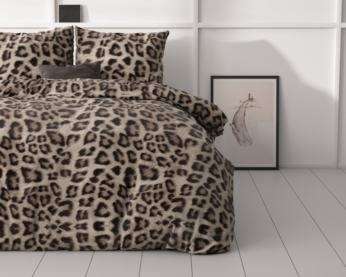 Micropercale Duvet Cover Set Deep Panther | Brown | King - 240cm (W) x 200/220cm (L) - The Bedding & Blankets Store