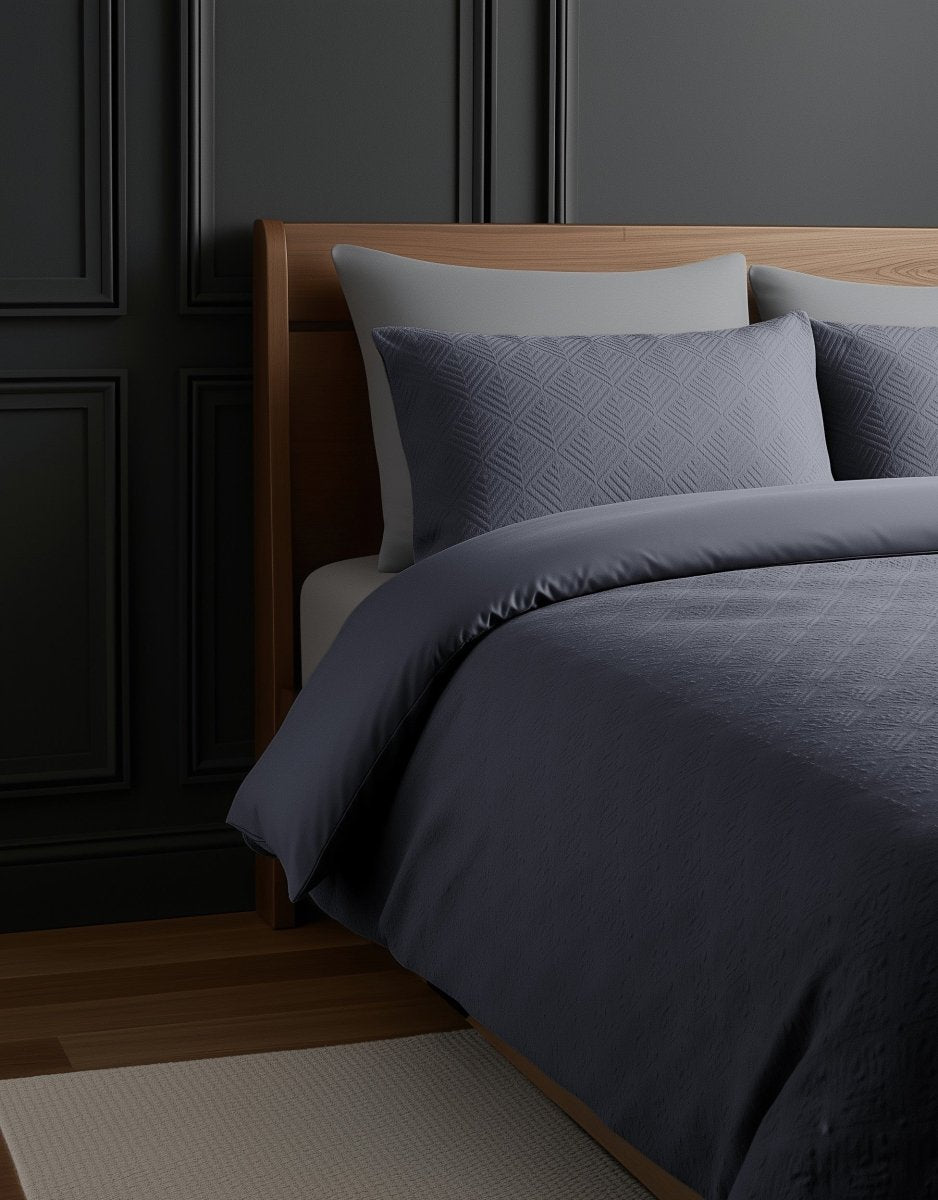 Micropercale Duvet Cover Set Milano 3D | Anthracite | Double - 200cm (W) x 200/220cm (L) - The Bedding & Blankets Store