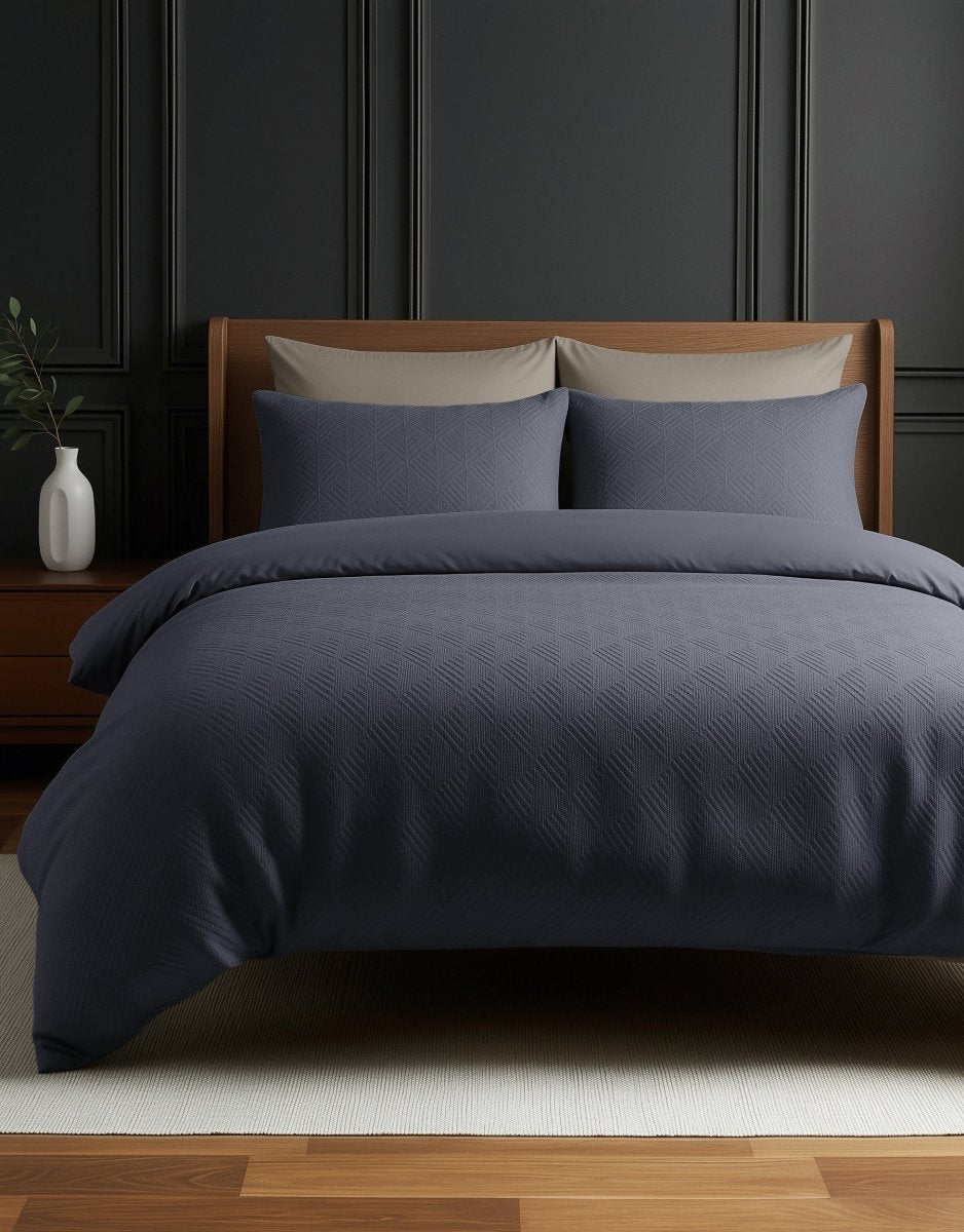 Micropercale Duvet Cover Set Milano 3D | Anthracite | Double - 200cm (W) x 200/220cm (L) - The Bedding & Blankets Store