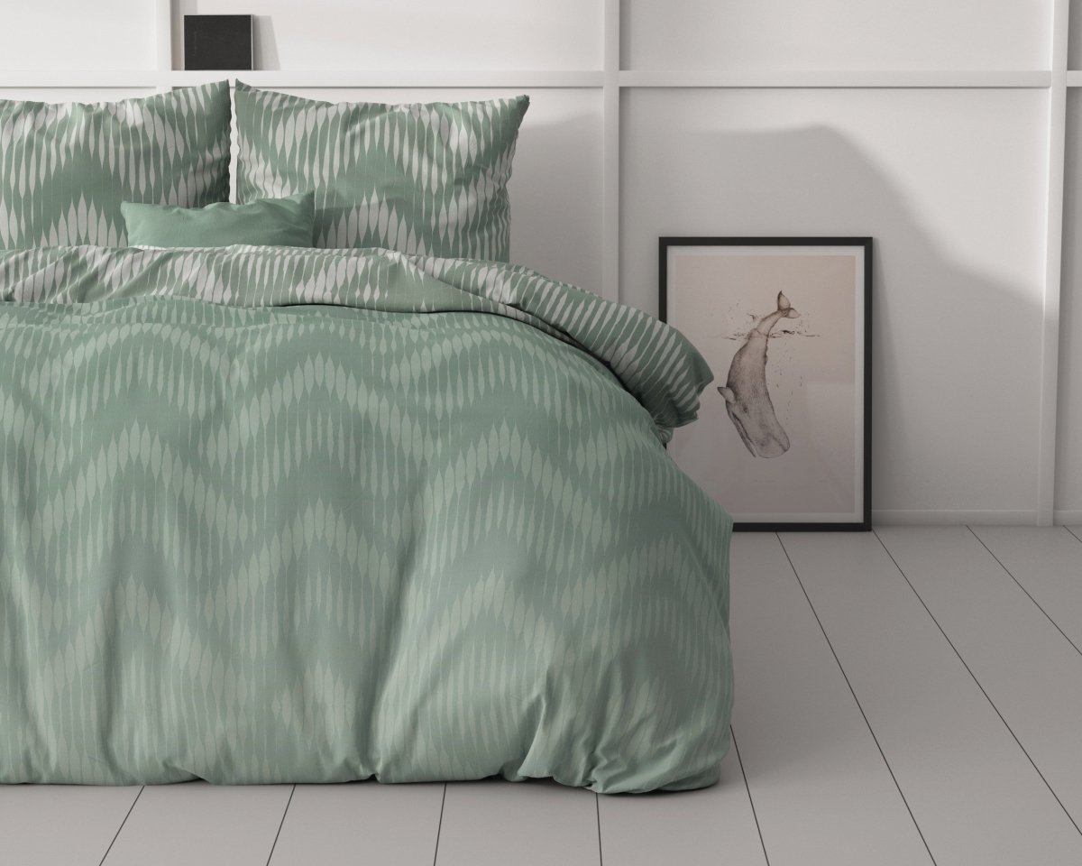 Micropercale Duvet Cover Set Wavey Shades | Green | Double - 200cm (W) x 200/220cm (L) - The Bedding & Blankets Store