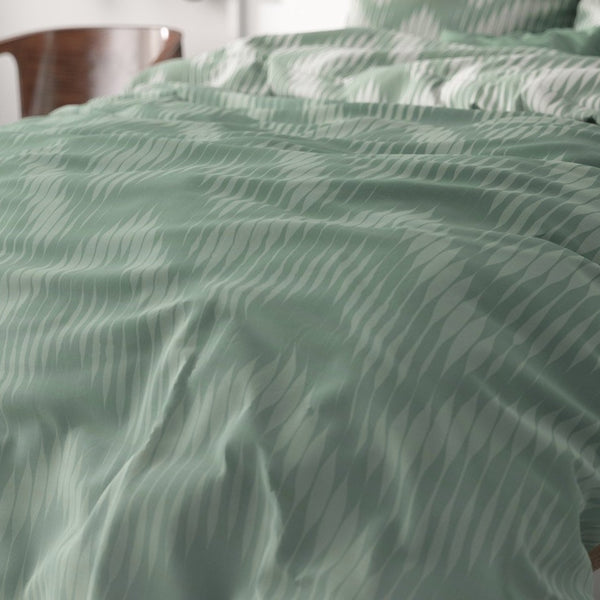 Micropercale Duvet Cover Set Wavey Shades | Green | Double - 200cm (W) x 200/220cm (L) - The Bedding & Blankets Store