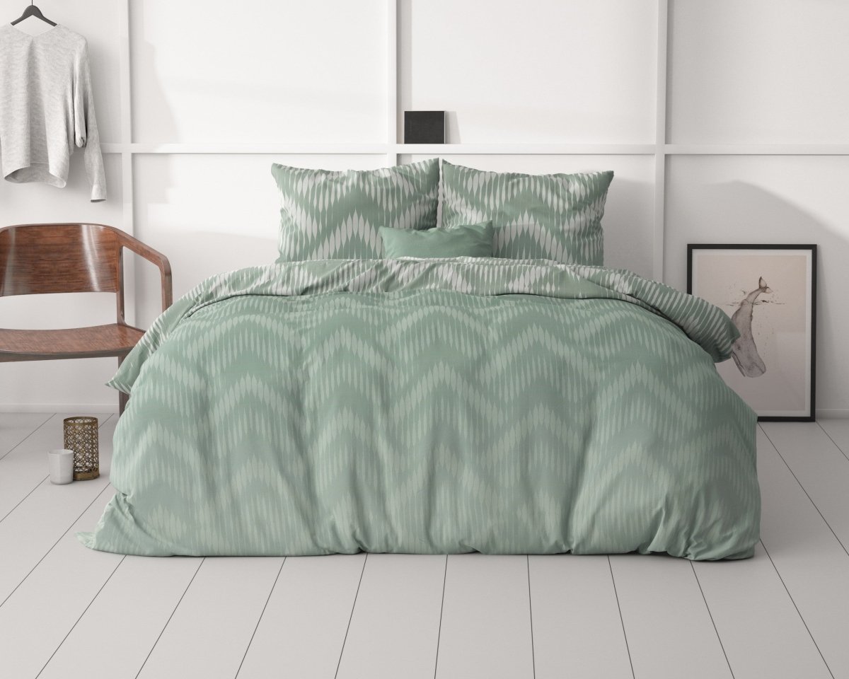 Micropercale Duvet Cover Set Wavey Shades | Green | Double - 200cm (W) x 200/220cm (L) - The Bedding & Blankets Store