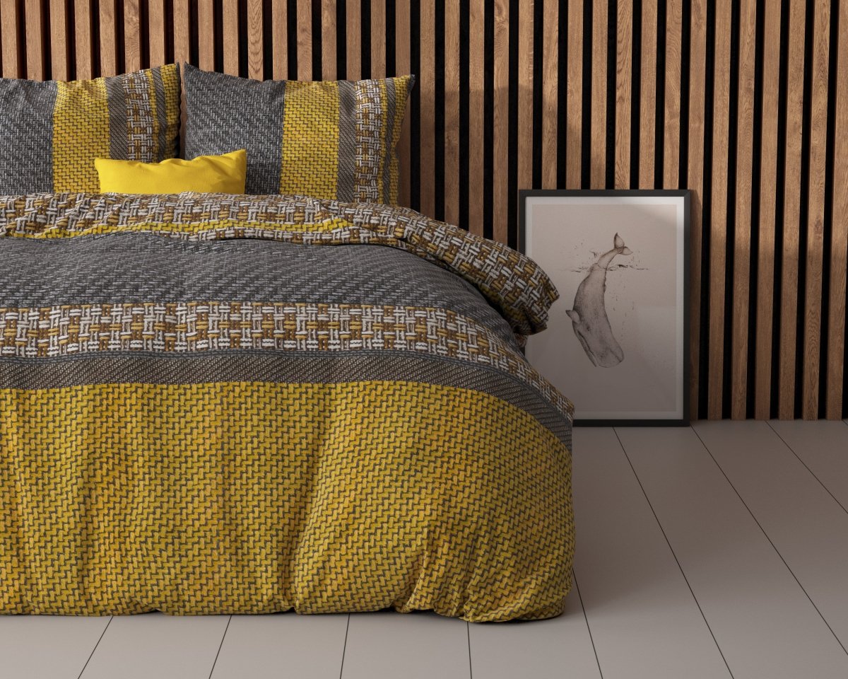 Polycotton Duvet Cover Set Altor | Gold | Single - 140cm (W) x 220cm (L) - The Bedding & Blankets Store