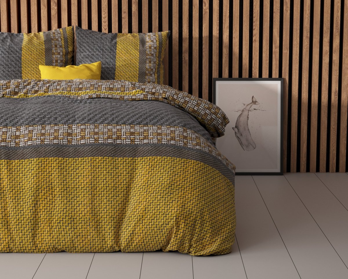 Polycotton Duvet Cover Set Altor | Gold | Single - 140cm (W) x 220cm (L) - The Bedding & Blankets Store