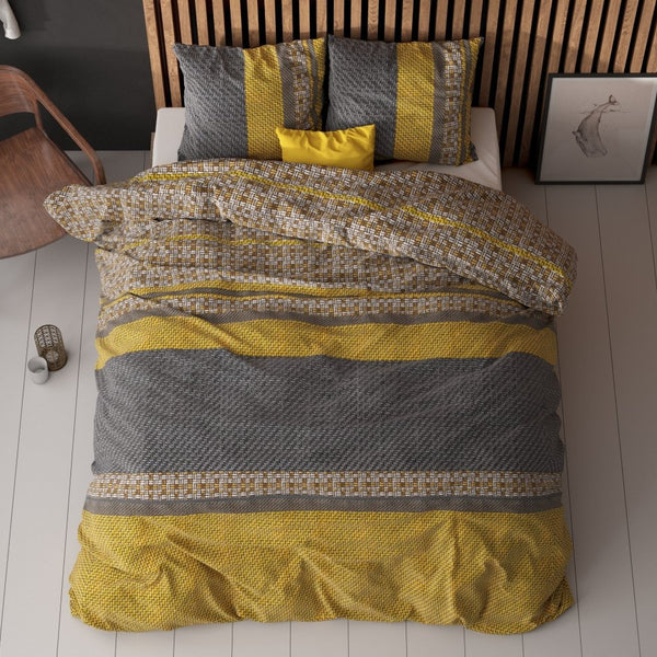 Polycotton Duvet Cover Set Altor | Gold | Single - 140cm (W) x 220cm (L) - The Bedding & Blankets Store