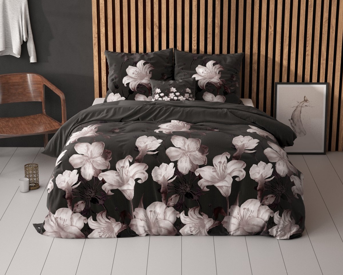 Polycotton Duvet Cover Set Dark Flower | Black | Single - 140cm (W) x 220cm (L) - The Bedding & Blankets Store