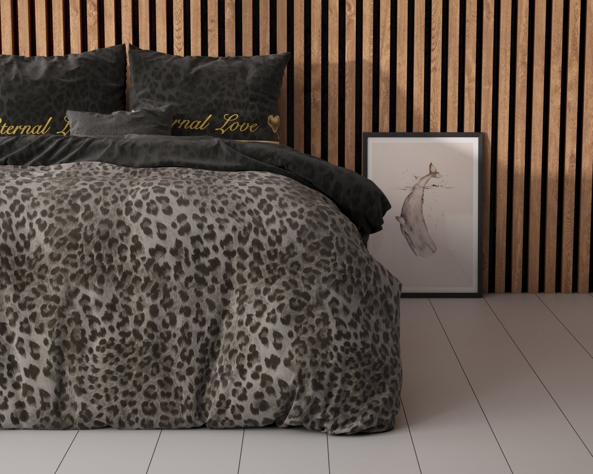 Polycotton Duvet Cover Set Eternal Love | Black | Single - 140cm (W) x 220cm (L) - The Bedding & Blankets Store