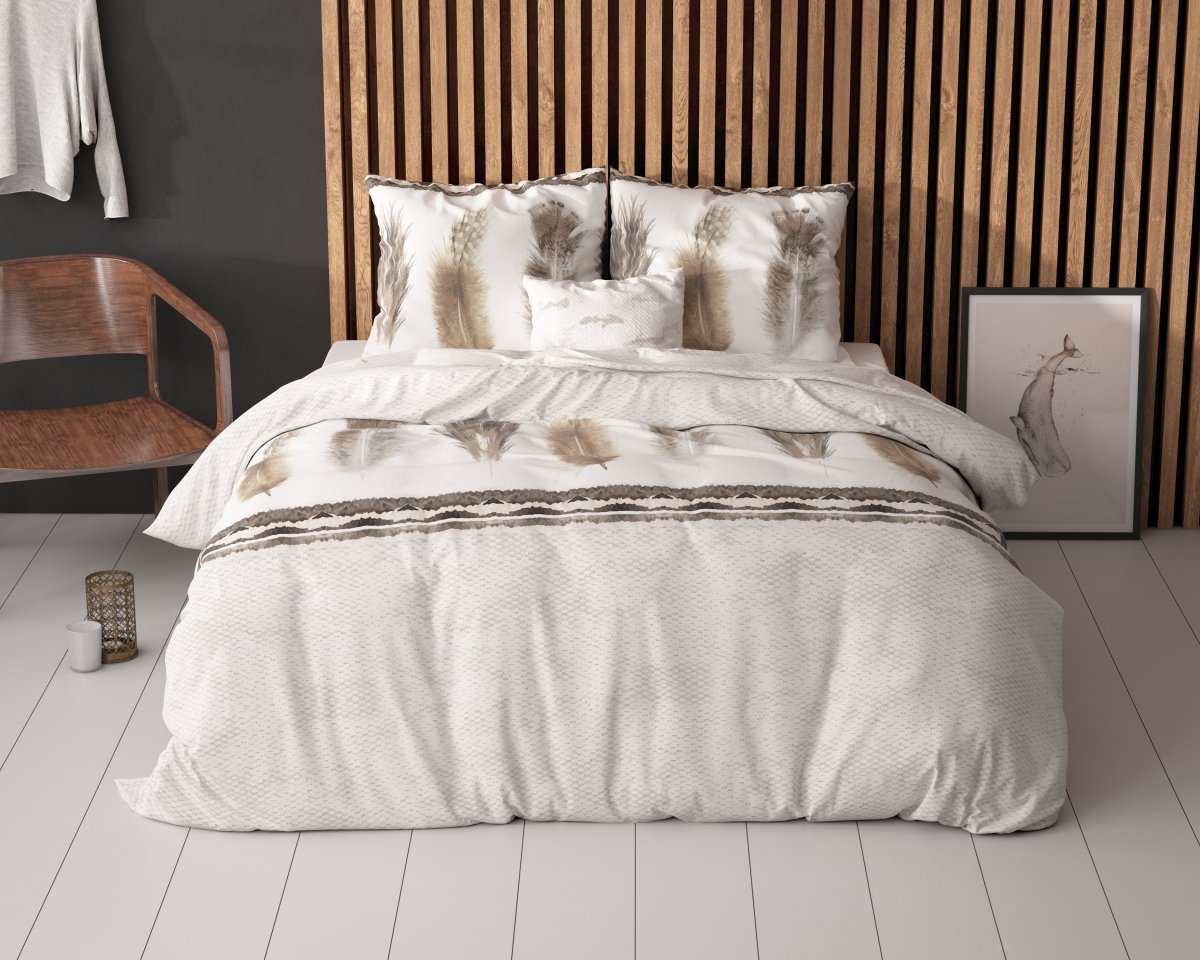 Polycotton Duvet Cover Set Feathers 3 | Grey | Single - 140cm (W) x 220cm (L) - The Bedding & Blankets Store