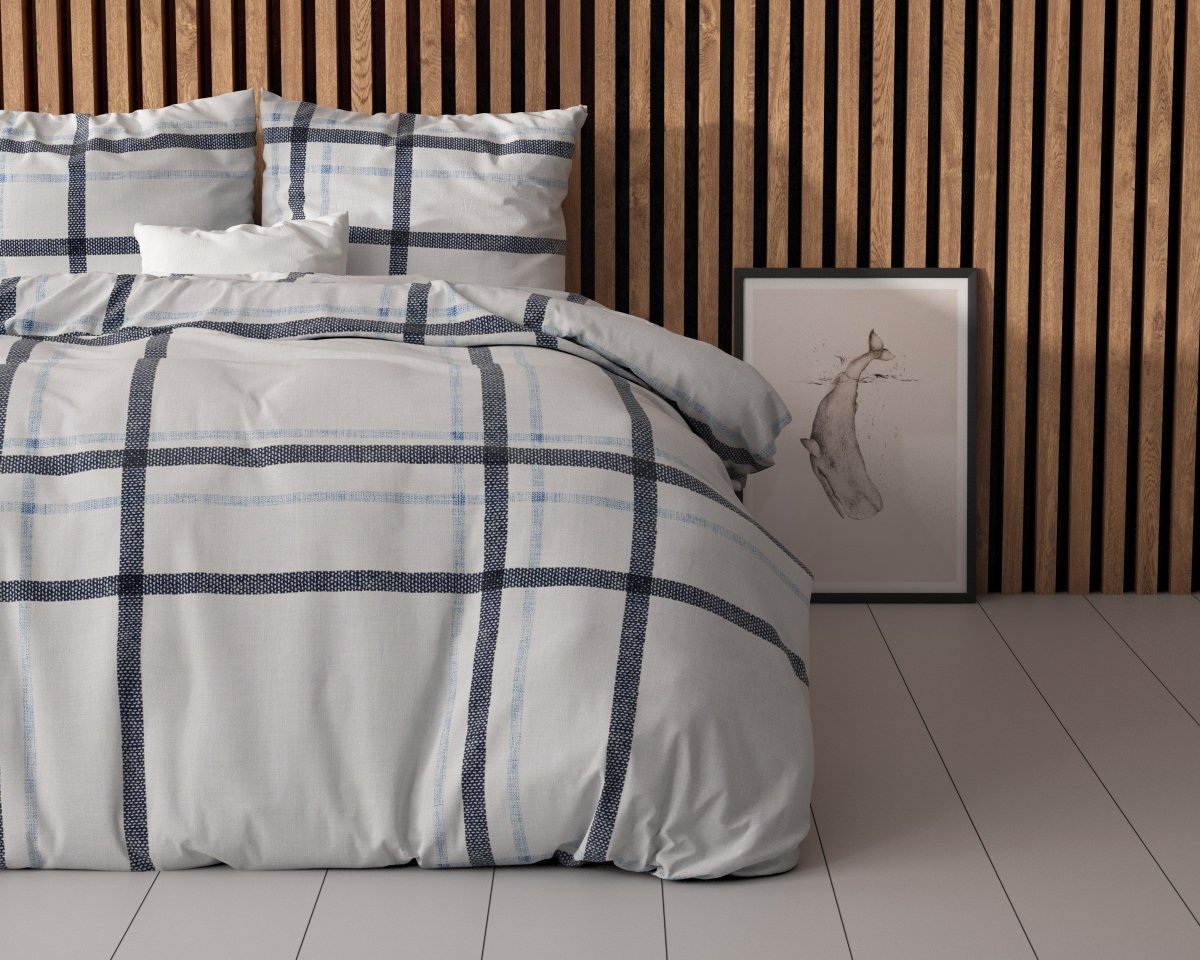 Polycotton Duvet Cover Set Simply Amazing | White | King Long - 240cm (W) x 220cm (L) - The Bedding & Blankets Store