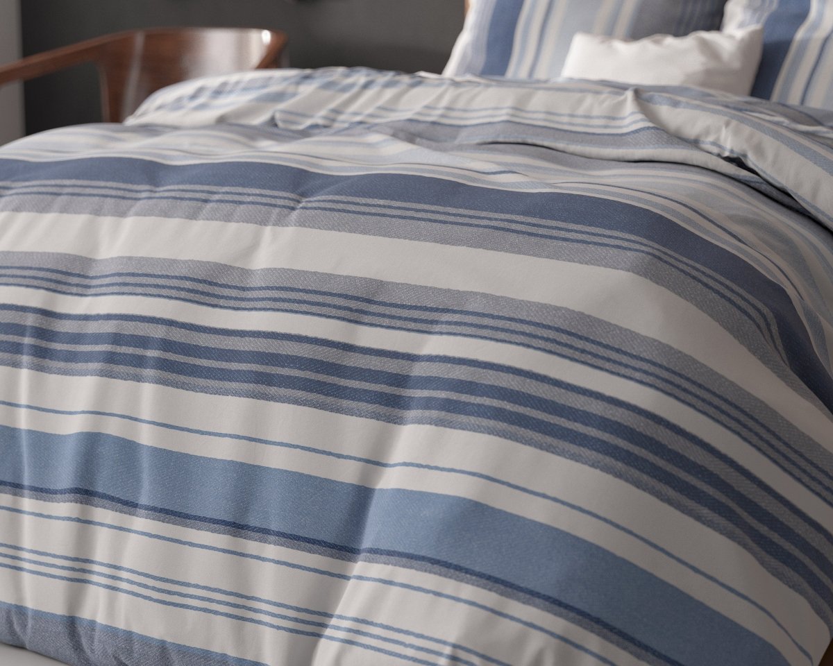 Polycotton Duvet Cover Set Stripy | Blue | Single - 140cm (W) x 220cm (L) - The Bedding & Blankets Store