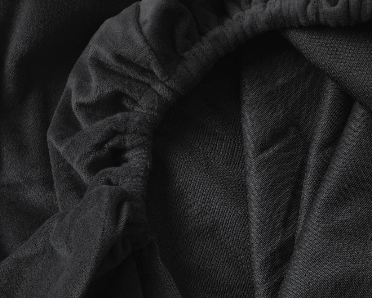 Premium Velvet Fitted Sheet | Black | Single 90 x 200cm (L) x 30cm (D) - The Bedding & Blankets Store