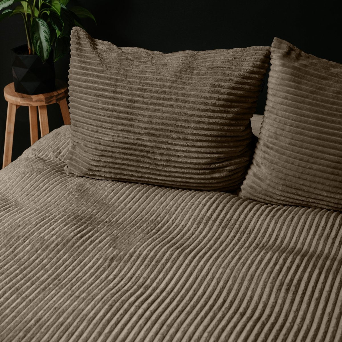 Ribbed Teddy Fleece Duvet Cover Set Rib | Taupe | Single - 140cm (W) x 220cm (L) - The Bedding & Blankets Store