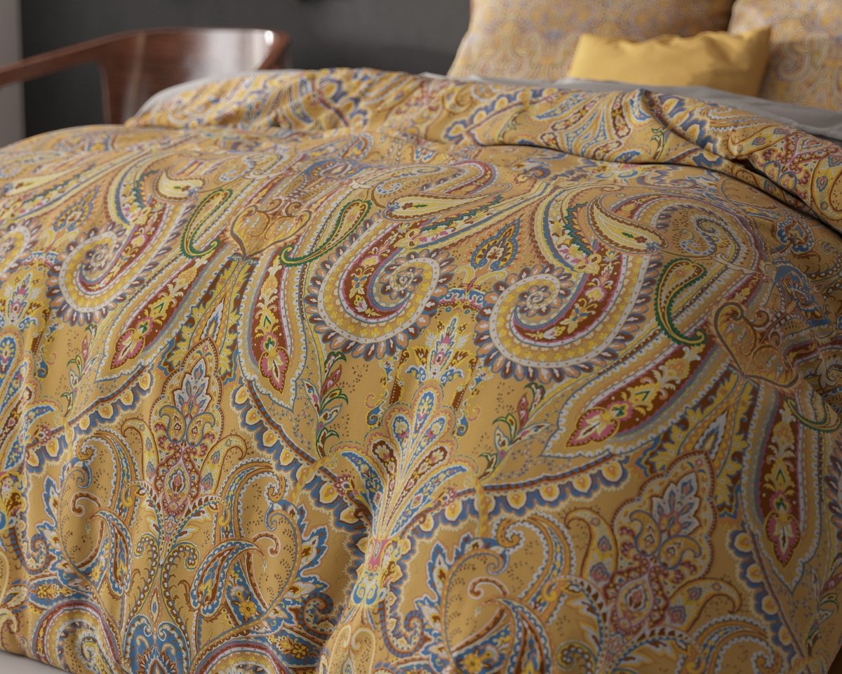 Super Soft Microfibre Duvet Cover Set Emeline | Gold | Single - 140cm (W) x 220cm (L) - The Bedding & Blankets Store