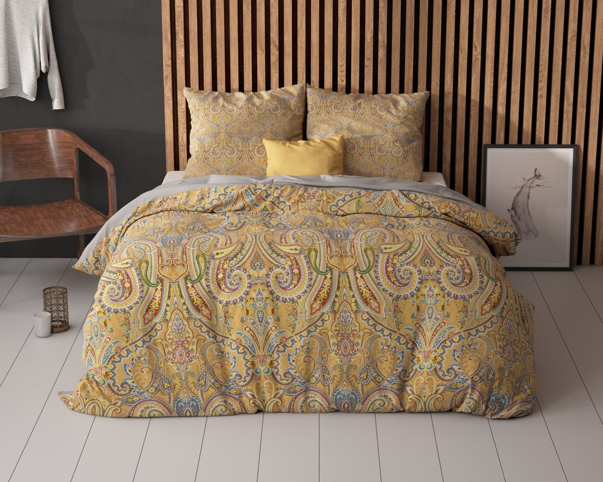 Super Soft Microfibre Duvet Cover Set Emeline | Gold | Single - 140cm (W) x 220cm (L) - The Bedding & Blankets Store