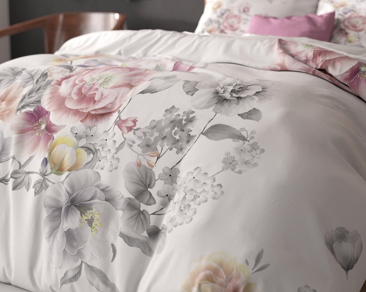 Super Soft Microfibre Duvet Cover Set Isabeau | White | Single - 140cm (W) x 220cm (L) - The Bedding & Blankets Store