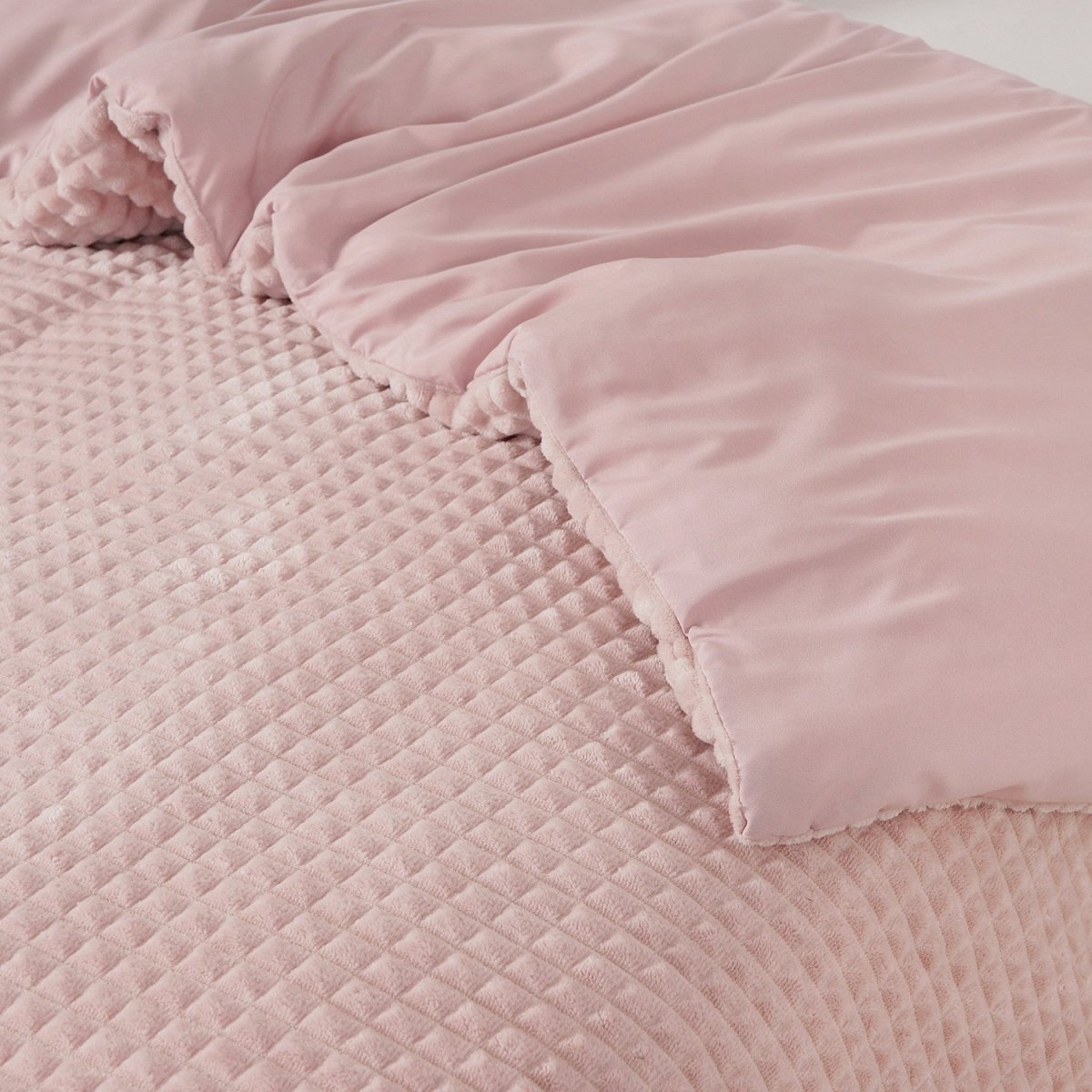 Teddy Fleece Duvet Cover Set Check | Pink | Single - 140cm (W) x 220cm (L) - The Bedding & Blankets Store