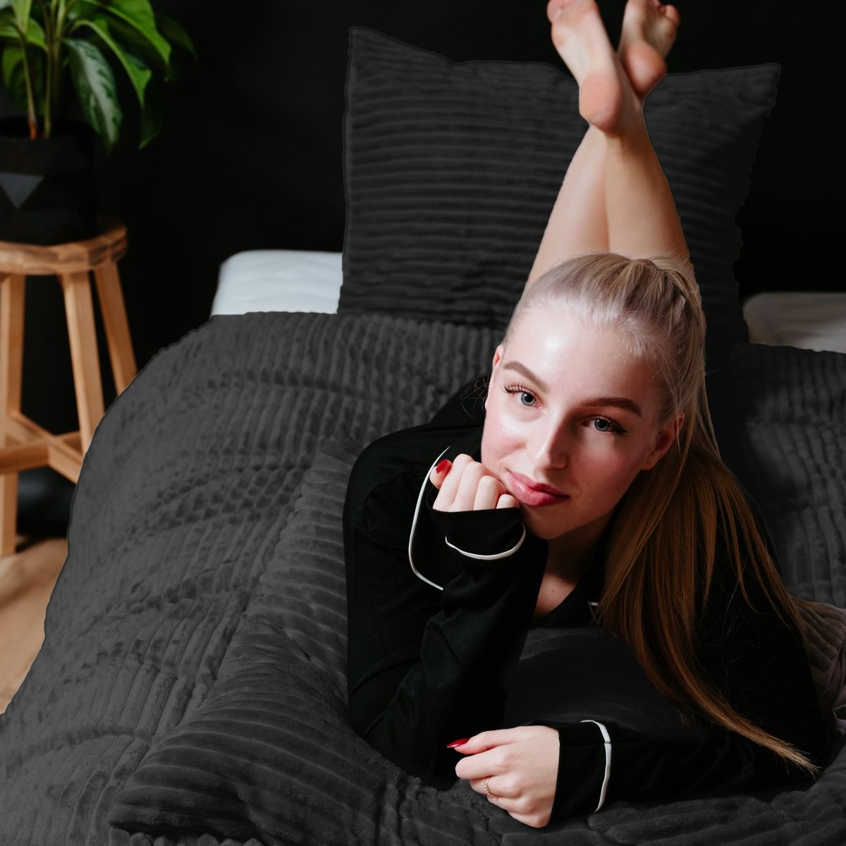 Teddy Fleece Duvet Cover Set Rib Teddy | Black | Single - 140cm (W) x 220cm (L) - The Bedding & Blankets Store