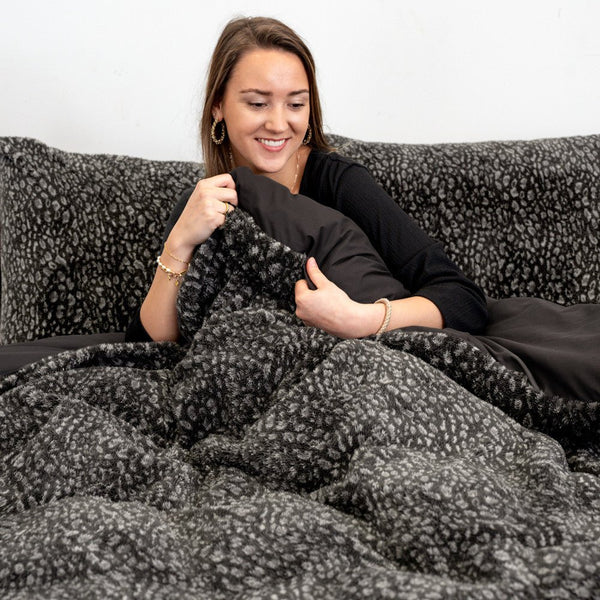 Teddy Fleece Duvet Cover Set Tiger | Black | Single - 140cm (W) x 220cm (L) - The Bedding & Blankets Store
