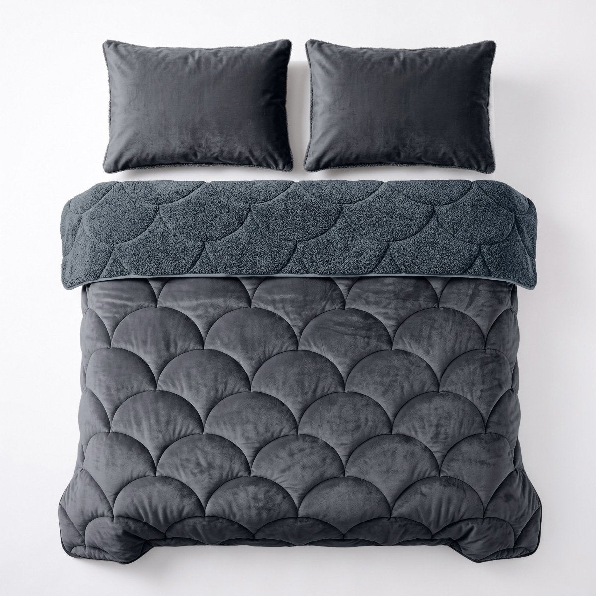 Teddy & Velvet Coverless Duvet | Anthracite | Single - 140cm (W) x 200cm (L) - The Bedding & Blankets Store