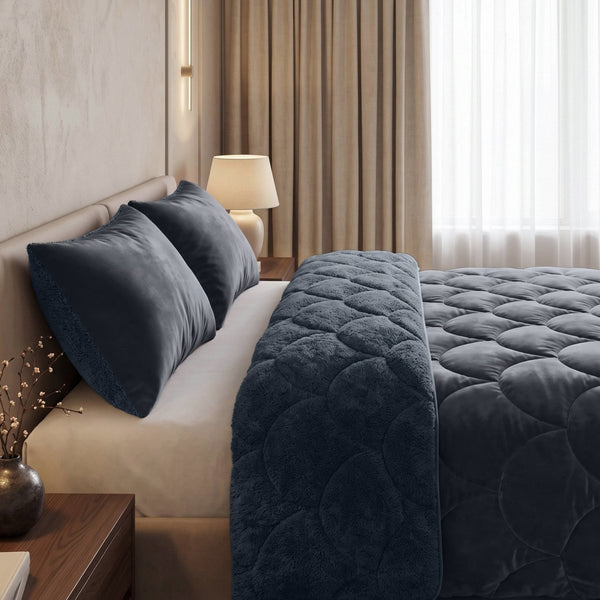 Teddy & Velvet Coverless Duvet | Anthracite | Single - 140cm (W) x 200cm (L) - The Bedding & Blankets Store