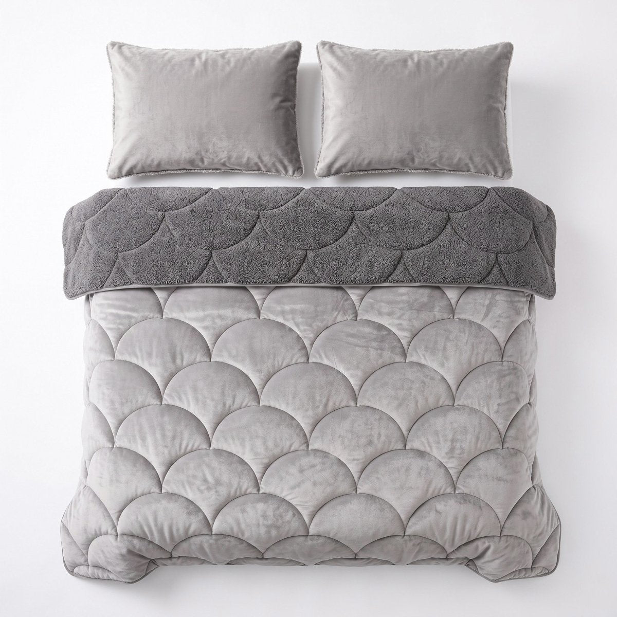 Teddy & Velvet Coverless Duvet | Taupe/Grey | Single - 140cm (W) x 200cm (L) - The Bedding & Blankets Store