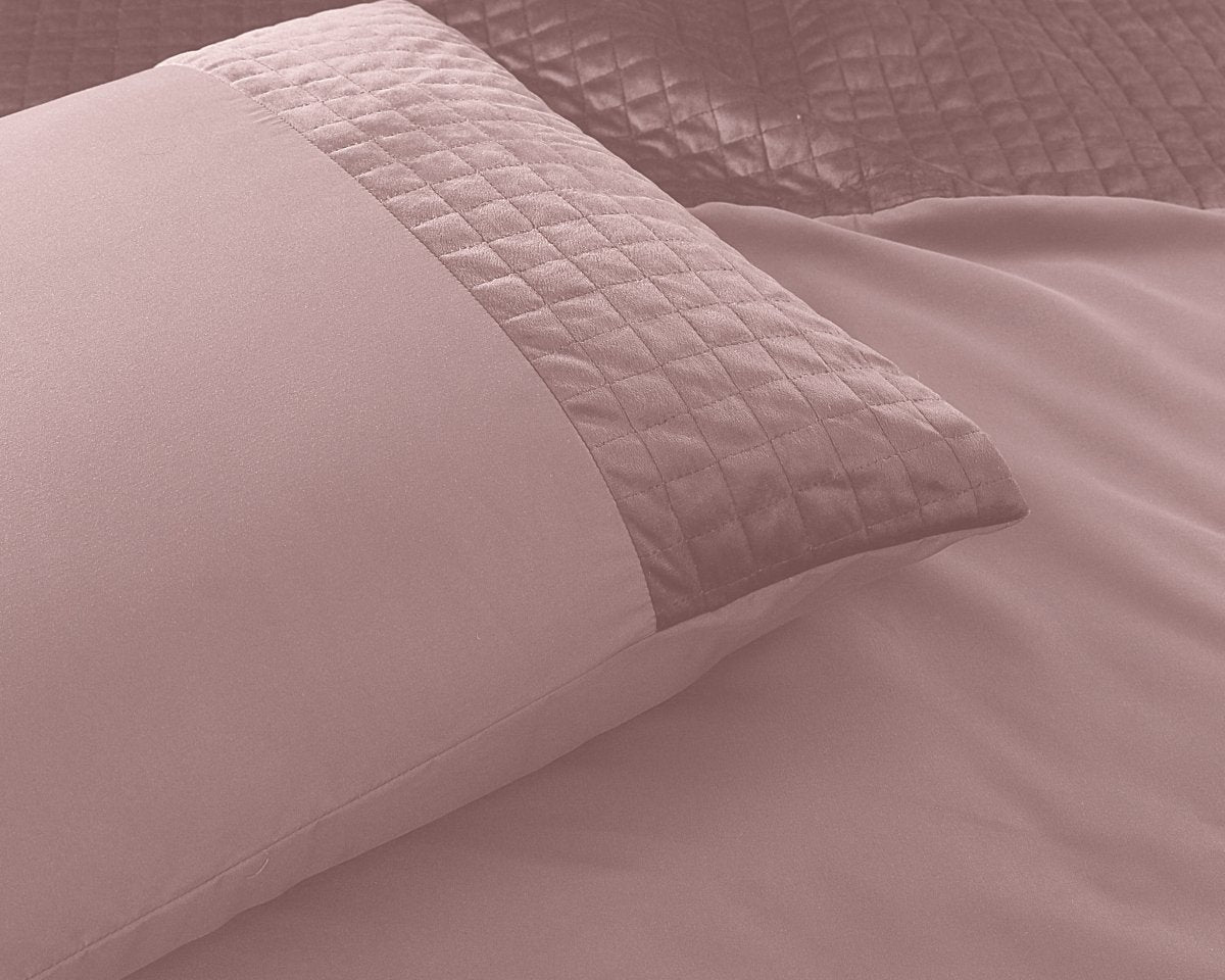 Velvet Duvet Cover Set Band | Pink | Single - 140cm (W) x 220cm (L) - The Bedding & Blankets Store