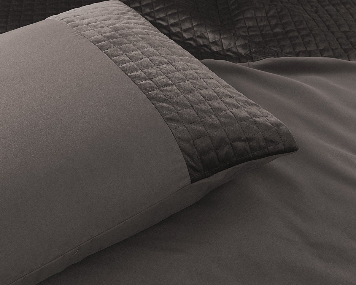 Velvet Duvet Cover Set Band | Taupe | Single - 140cm (W) x 220cm (L) - The Bedding & Blankets Store