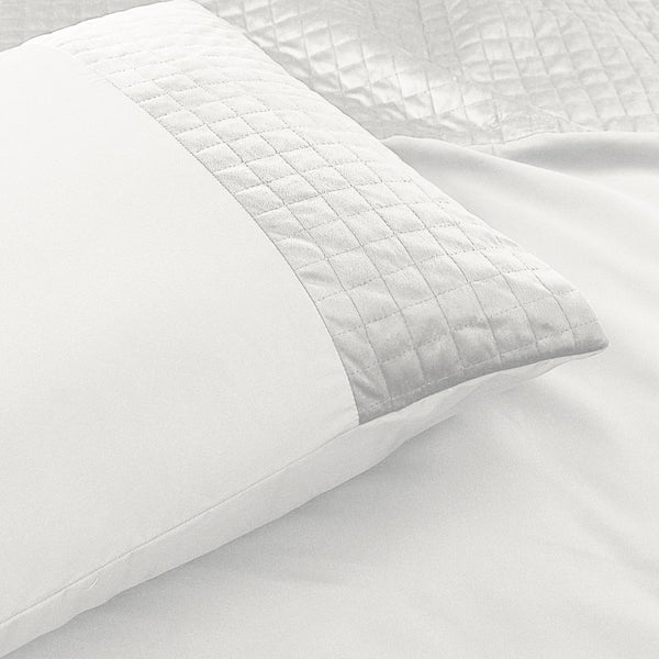 Velvet Duvet Cover Set Band | White | Single - 140cm (W) x 220cm (L) - The Bedding & Blankets Store