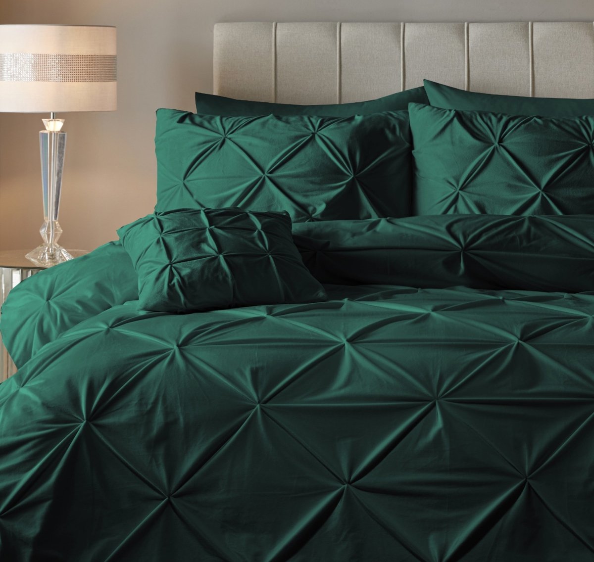 Velvet Duvet Cover Set Pintuck | Green | Double - 200cm (W) x 220cm (L) - The Bedding & Blankets Store