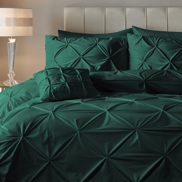 Velvet Duvet Cover Set Pintuck | Green | Double - 200cm (W) x 220cm (L) - The Bedding & Blankets Store
