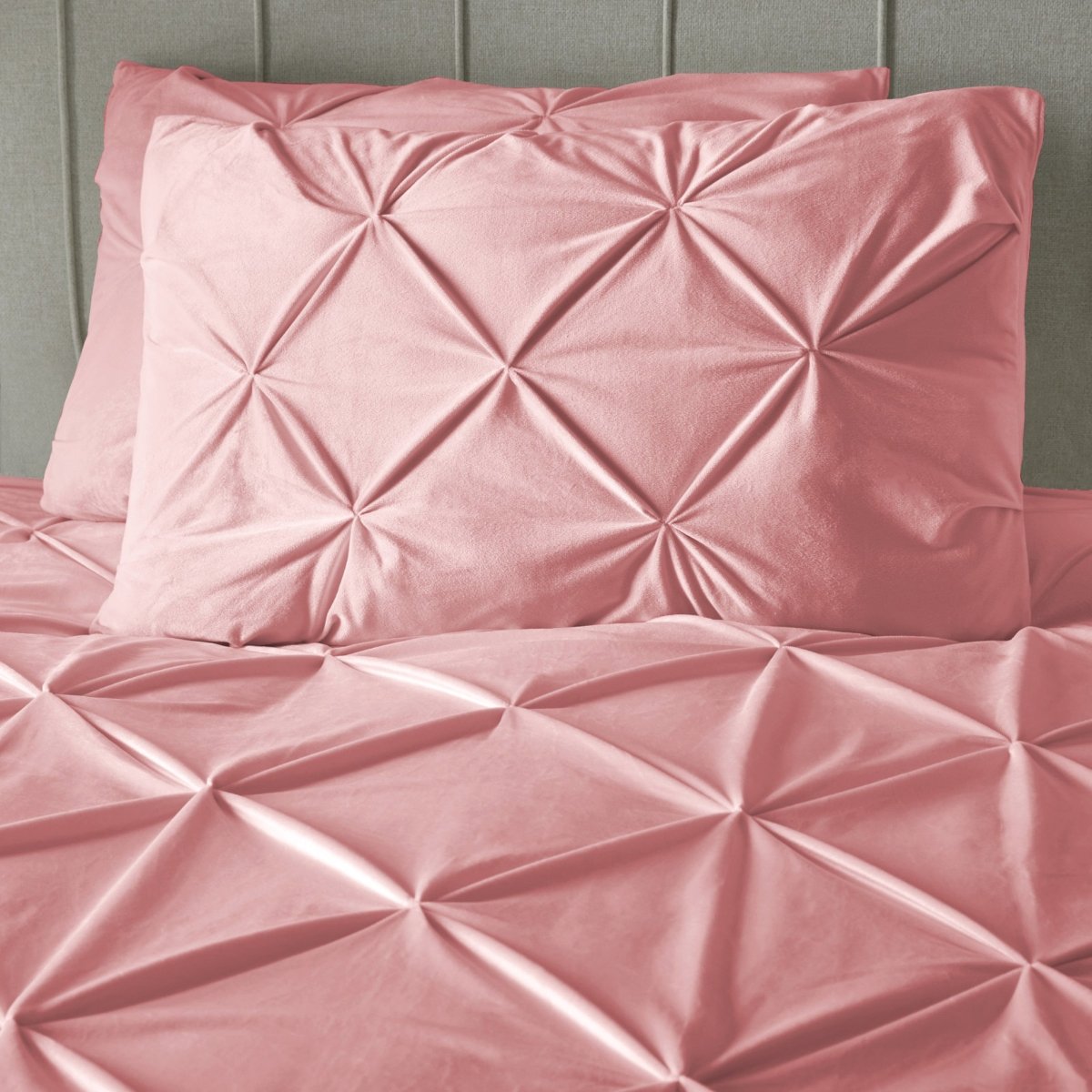 Velvet Duvet Cover Set Pintuck | Pink | Single - 140cm (W) x 220cm (L) - The Bedding & Blankets Store