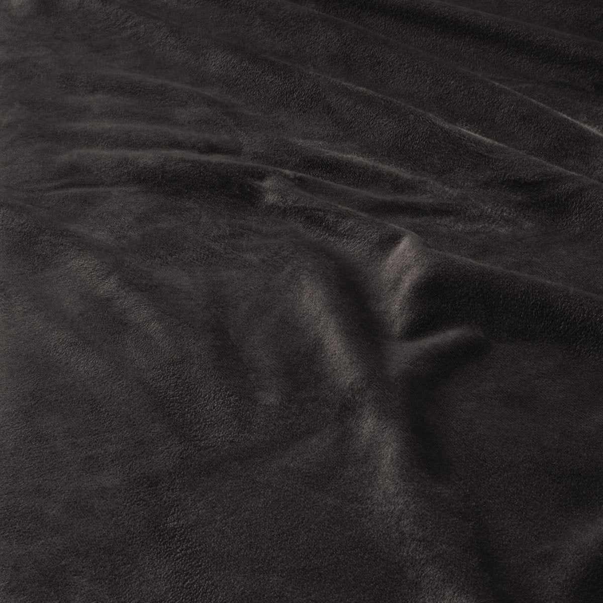 Velvet Duvet Cover Set Ruffles | Black | Double - 200cm (W) x 220cm (L) - The Bedding & Blankets Store