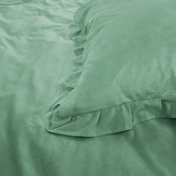 Velvet Duvet Cover Set Ruffles | Green | Double - 200cm (W) x 220cm (L) - The Bedding & Blankets Store