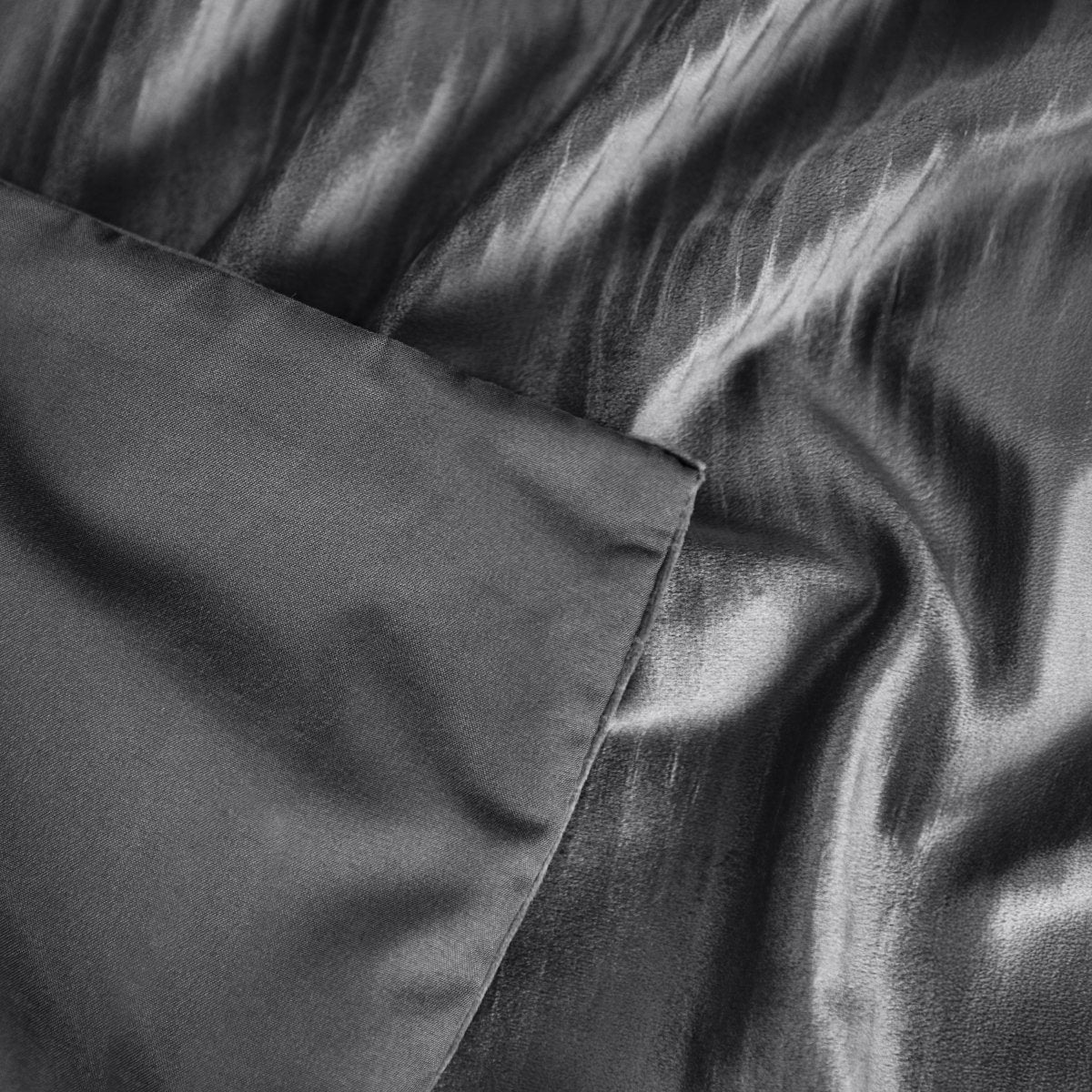 Velvet Duvet Cover Set Velvet Cartier | Anthracite | Double - 200cm (W) x 220cm (L) - The Bedding & Blankets Store