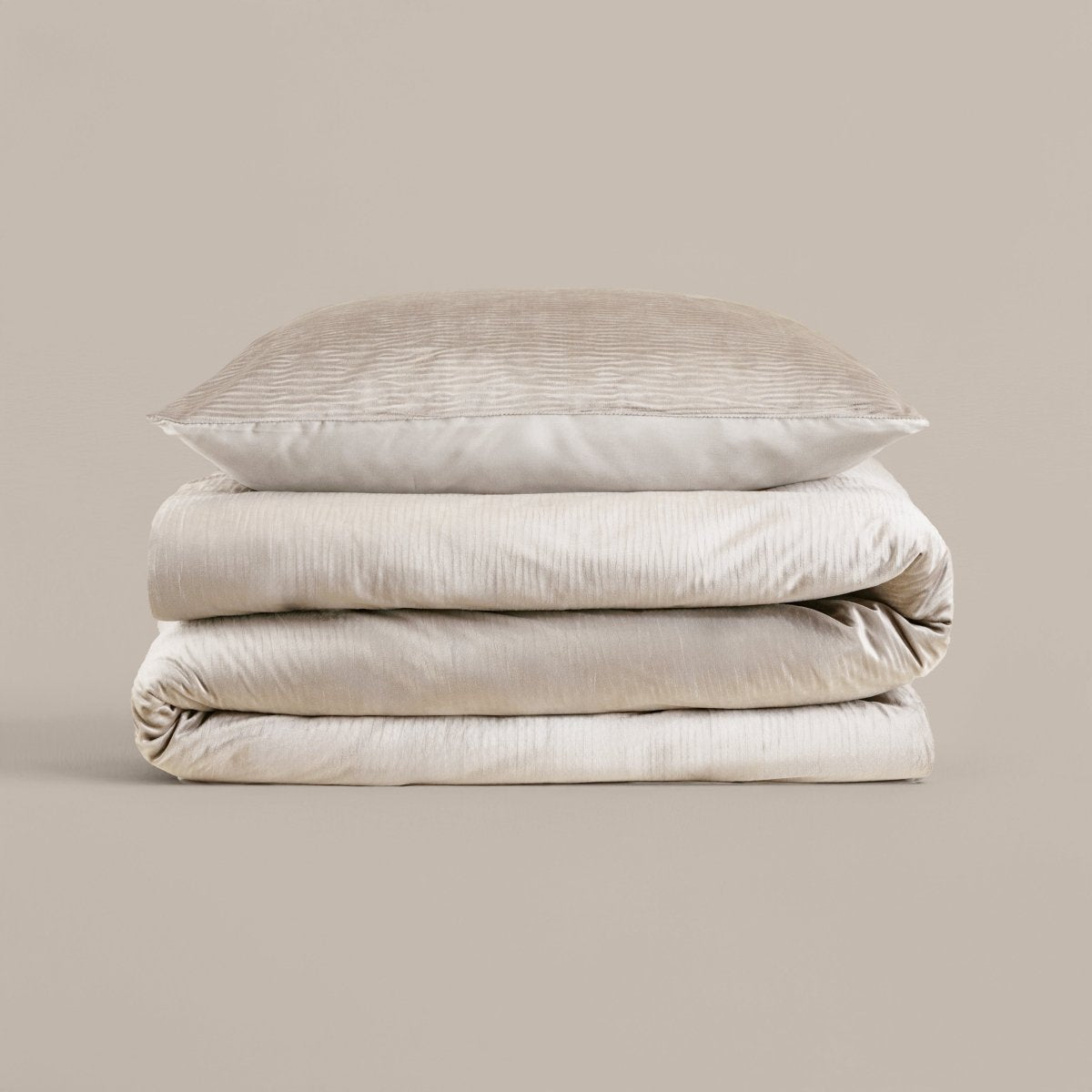 Velvet Duvet Cover Set Velvet Cartier | Cream | Double - 200cm (W) x 220cm (L) - The Bedding & Blankets Store